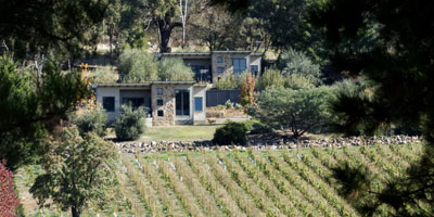 StoneTryst Spa Villas | Accommodation Beechworth Luxury spa accommodation for couples in Beechworth, indulge in your own private plunge pool and private garden.
